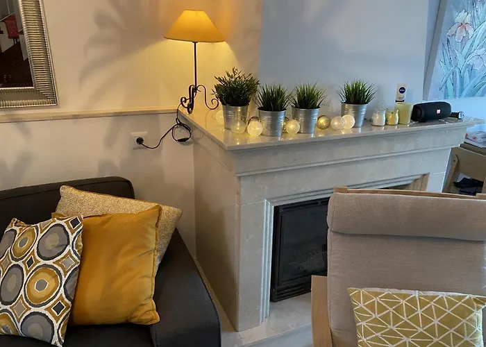 Ap322 - Mirlo Semesterbostad *